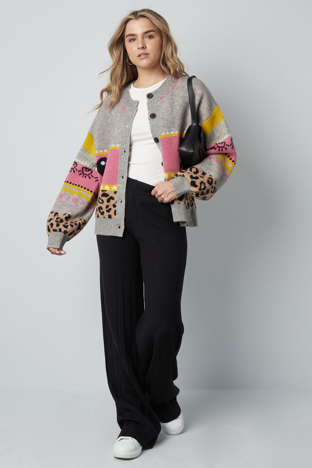 Knitted Wool Blend Women's Cardigan Oversized Patterned Design