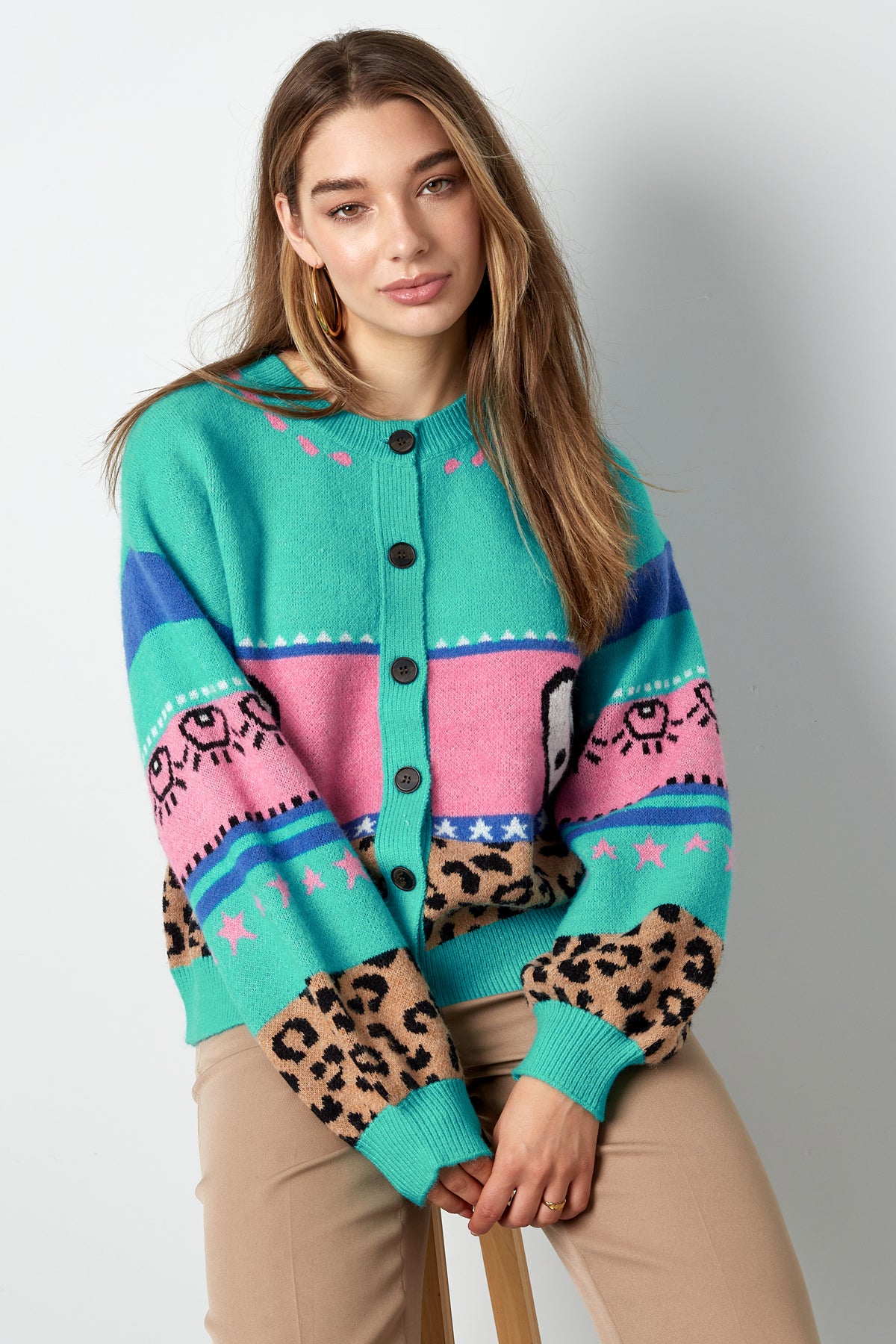 Knitted Wool Blend Women's Cardigan Oversized Patterned Design